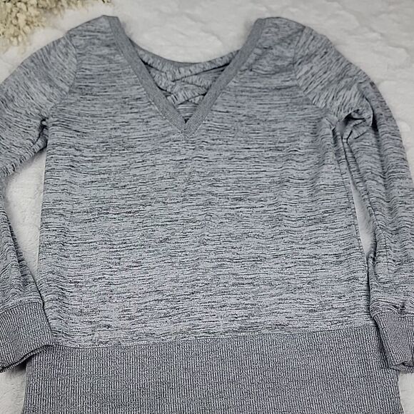 ‎90 DEGREES BY REFLEX Strappy Back Sweatshirt [SIZE LARGE] - Picture 3 of 5